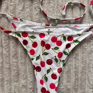 Cherry Print Bikini Set with Sarong White Size M thumbnail 3