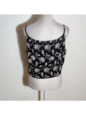 Tempted Black and White Floral Embroidered Cropped Tank Top Size Large thumbnail 4