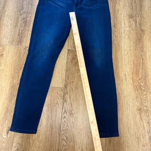 7 For All Mankind High Waist Skinny‎ Jeans Dark Wash Women's Size 32 Denim thumbnail 5