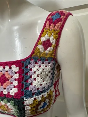 Farm Rio Anthropologie Crochet Cropped Granny Square Pullover Top Shirt XS thumbnail 3