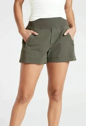 Athleta Dark Green‎ Trekkie North Shorts thumbnail 1