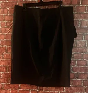 NWT ELOQUII Sz 14 women's knee length black (rm 75) thumbnail 1