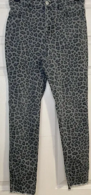 H&M Grey Leopard Animal Print Super Skinny Denim Jeans Raw Hem S thumbnail 1