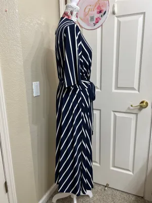 Torrid NWT Navy Blue & White Striped Wrap Maxi Dress 2X Plus Size thumbnail 3