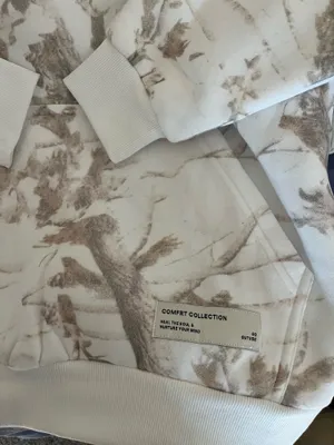 comfrt camo hoodie thumbnail 4