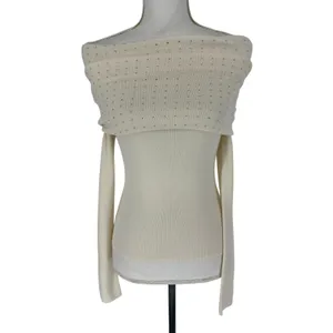 Le Superbe Aura Embellished Off-The-Shoulder‎ Sweater in Snow thumbnail 6