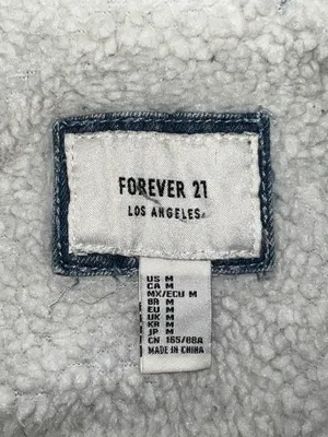 Forever 21 blue denim jacket. thumbnail 4