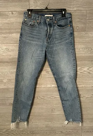 Levi's‎ wedgie size 27 skinny frayed hem button up fly medium wash thumbnail 1