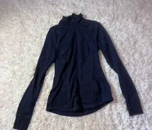 Old Navy Active Fitted Zip-Up Jacket thumbnail 1