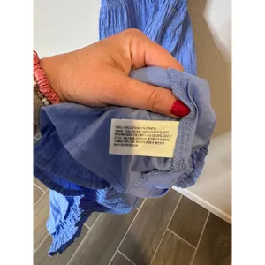 Universal Threads Womens Periwinkle Blue Seersucker Midi Dress Ruffle Cutout M thumbnail 4
