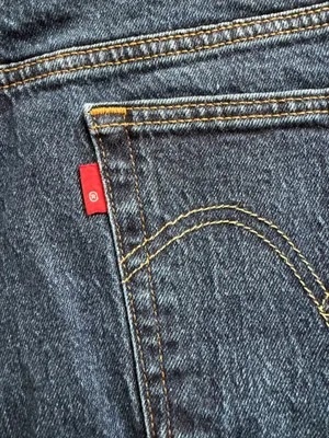 Levi’s 501 Denim Shorts Cut-Off thumbnail 4