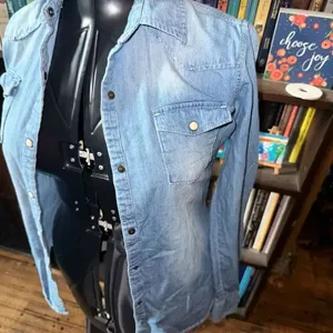 Rock+Roll Cowgirl distressed button down S denim western shirt thumbnail 2