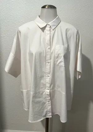 Athleta White Short Sleeve Button Up Shirt Size Medium thumbnail 1