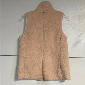 Calia By Carrie Underwood Pink Sherpa Soft Vest Small thumbnail 6