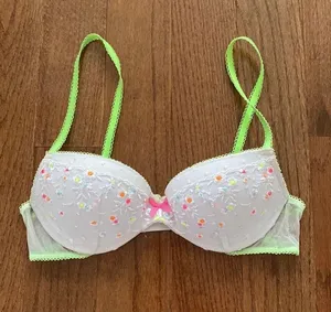 Y2k Victoria’s secret white demi floral embroidered push up bra 34B thumbnail 1