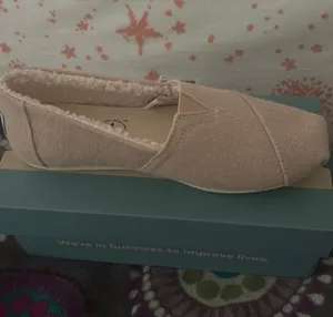 Toms Slip-ons thumbnail 4