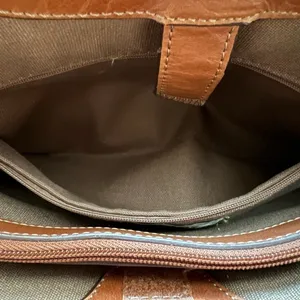 VINTAGE: Tommy Bahama | tapestry clutch handbag thumbnail 9