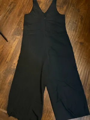 Hatch The Alba Jumpsuit Black Sleeveless V-Neck Maternity Size 0XS (0-2) thumbnail 4