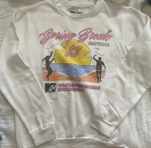 PacSun MTV Sweatshirt thumbnail 1
