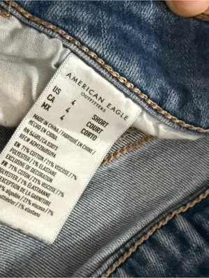 American Eagle Women’s Size 4 Short Next Level Stretch Distressed Ripped Jeans thumbnail 3