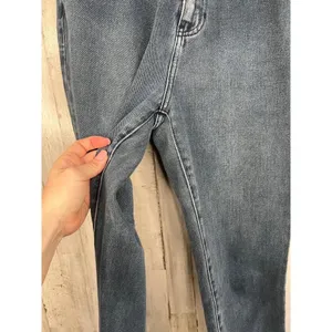 Pacsun Blue High-waisted Frayed Hem Classic Mom Jeans Size 28 100% Cotton thumbnail 4