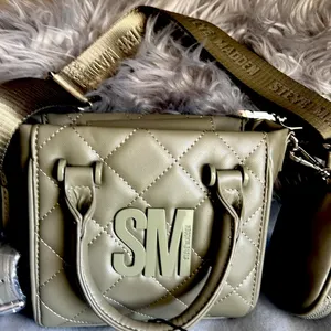 Steve Madden‎ olive Crossbody thumbnail 2
