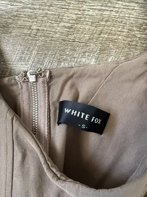 White Fox Taupe Corset Crop Top Size Small thumbnail 2