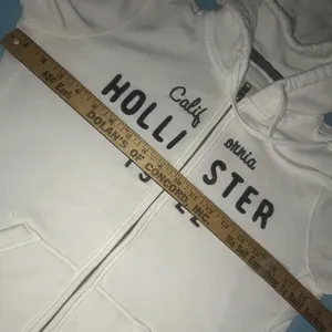 HOLLISTER California 1922 zip up hoodie white with black lettering Y2K size M thumbnail 5
