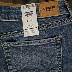Denizen Levi's NWT High Rise Denim Shorts Size 12 thumbnail 5