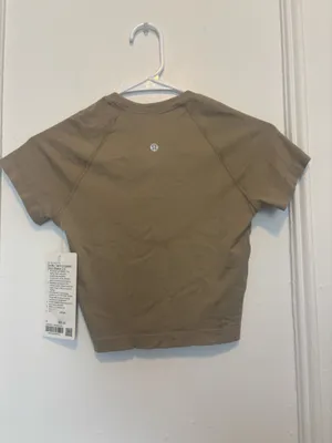 Lululemon Swiftly Tech Cropped Short-Sleeve Shirt 2.0 Sheer Oak Size 4 thumbnail 3