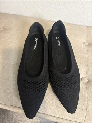 Vivaia 41 Black Knit Pointed Ballet Flats thumbnail 2