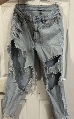 American Eagle Jeans thumbnail 1