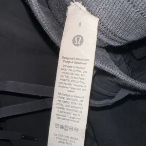 Lululemon‎ Scuba Relaxed High Rise Jogger Black Lightweight Drawstring Size 8 thumbnail 4