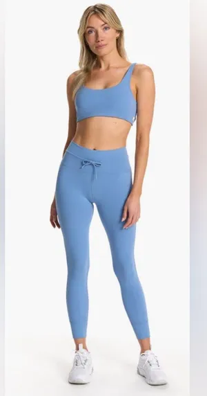 NWT Vuori Daily Leggings Isle Blue Size M thumbnail 4
