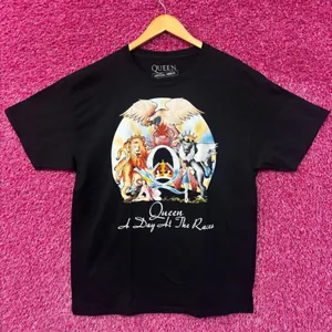 Queen A Day at the Races Album Cover Art Pop Rock Tee large thumbnail 1