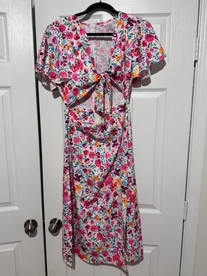 Floral Peekaboo Tie Front Split Thigh Midi Dress thumbnail 2