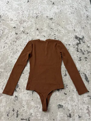 Nuuds Long Sleeve Crewneck Bodysuit Size Small in Chocolate thumbnail 3