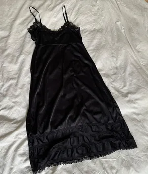 Vintage Night Gown thumbnail 3