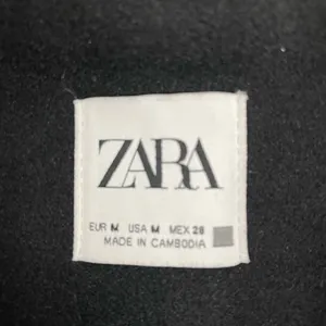 Zara Cropped Coat thumbnail 9