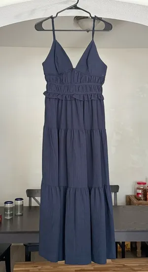 En Saison navy tiered ruffle dress, size M thumbnail 1