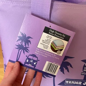 Trader Joe’s Purple Insulated Reusable Bag thumbnail 3