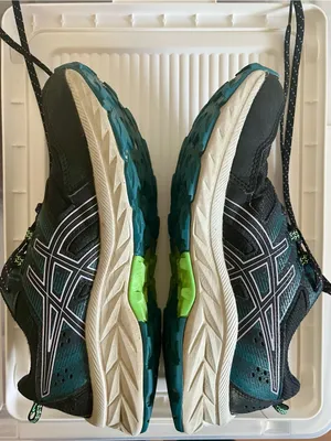 ASICS Gel Venture 9 Running Shoes thumbnail 4