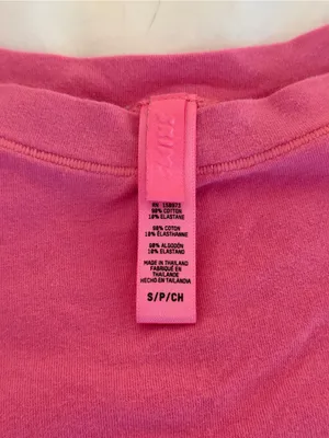 SKIMS Cropped Hot Pink Women's Fits Everybody T-Shirt thumbnail 2