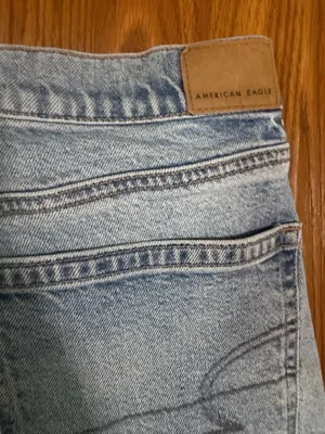 American Eagle 90s Bootcut High Rise Light Wash Split Front Hem Jeans Size 12. thumbnail 4