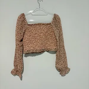 Japna smocked floral long sleeve crop‎ top peach pink size large thumbnail 2