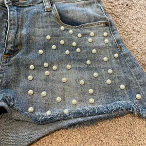 ✨Women’s Pearl denim Jean shorts thumbnail 2