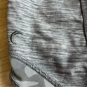 ZYIA Gray Camo Mesh Hidden Zipper Shorts Size Small thumbnail 11