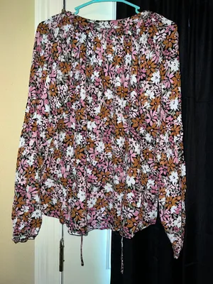 Emily Wonder Boutique Blouse Size L thumbnail 2