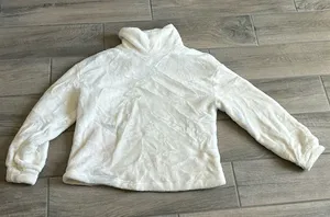 Time and tru white fuzzy turtle neck Size M thumbnail 1