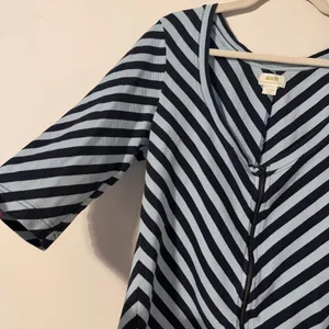 Maeve by Anthropologie Zip‎ Front Horizontal Stripe 3/4 Sleeve Cotton Top Sz XL thumbnail 2